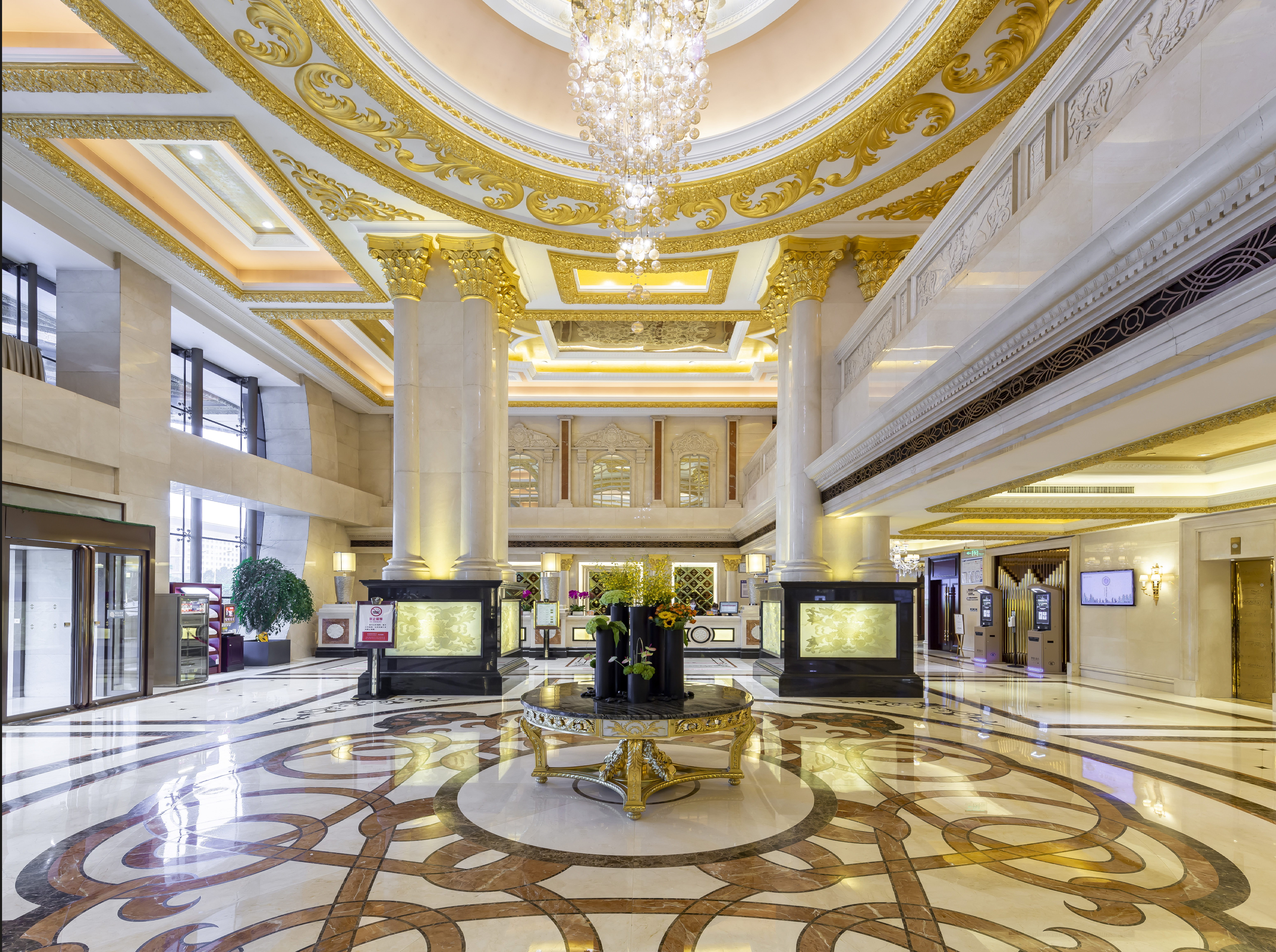 酒店大堂.jpg